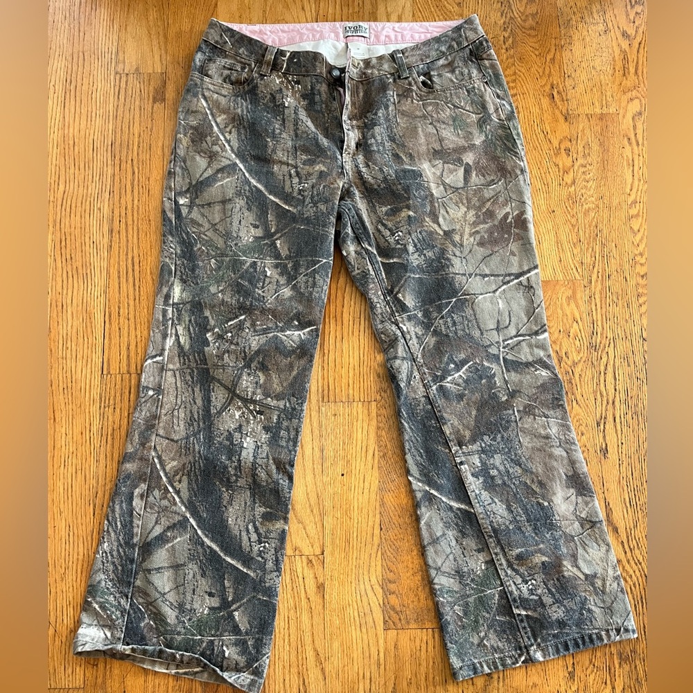 Women's Boot Cut Jeans in Camouflage